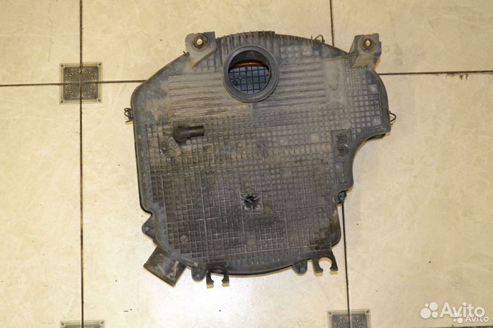 Корпус воздушного фильтра Renault Symbol