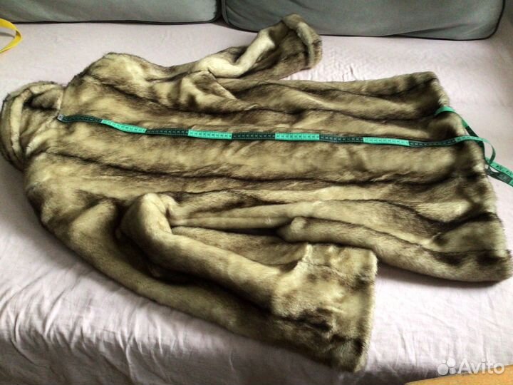 Искусственная шуба короткая