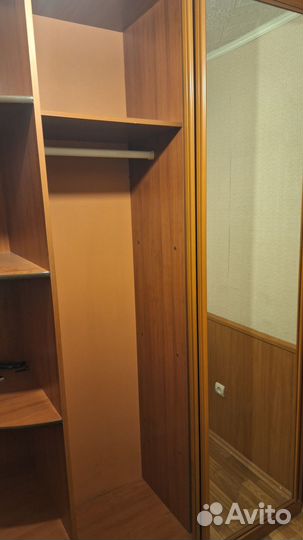 Шкаф купе с зеркалом в прихожую бу