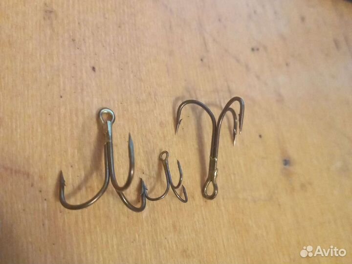 Крючки тройники
