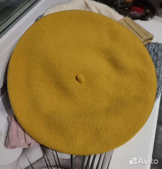 Берет женский Польша Tonak, 100% wool