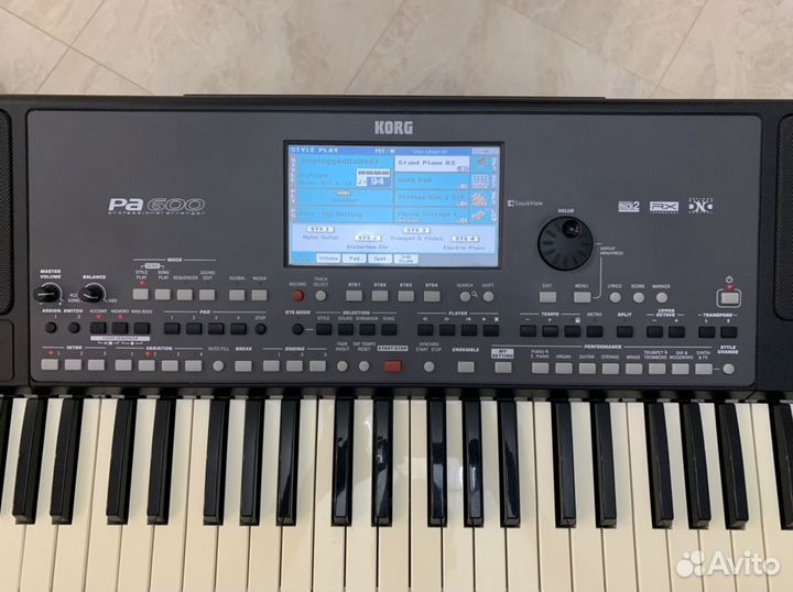 Синтезатор korg Pa600
