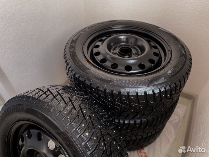 Hankook Winter I'Pike RS2 W429 205/60 R16