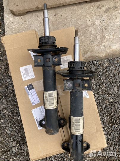 Амортизаторы передние mercedes w212