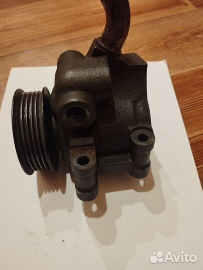 Насос Гура ford фиеста