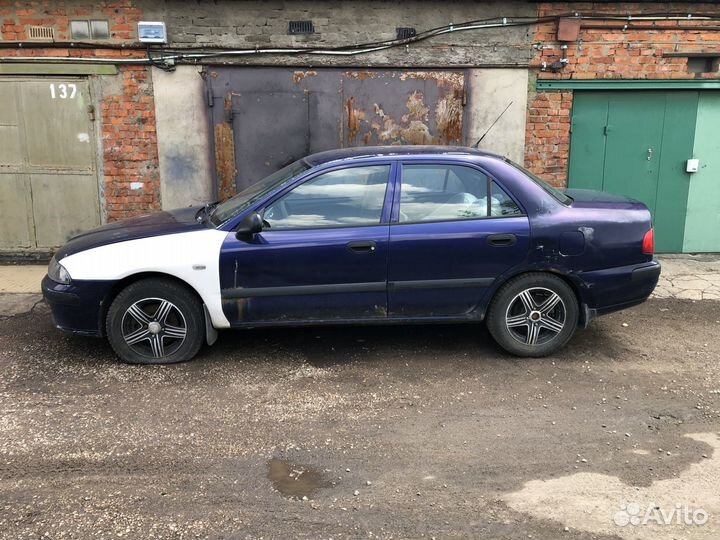 Мицубиси Каризма разборка запчасти б/у