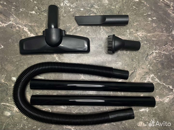 Аккумуляторный пылесос Total 20В (без акб и зу)