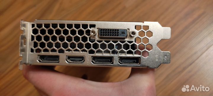 Видеокарта 1080 8 Gb Palit