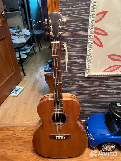 Акустическая гитара cremona
