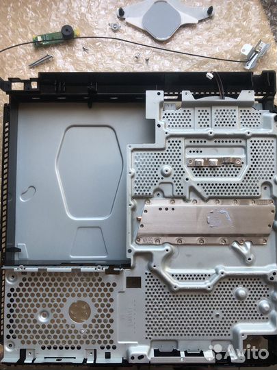 Sony Ps4 Slim 1tb на запчасти