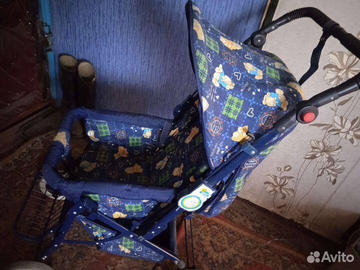 Прогулочная коляска