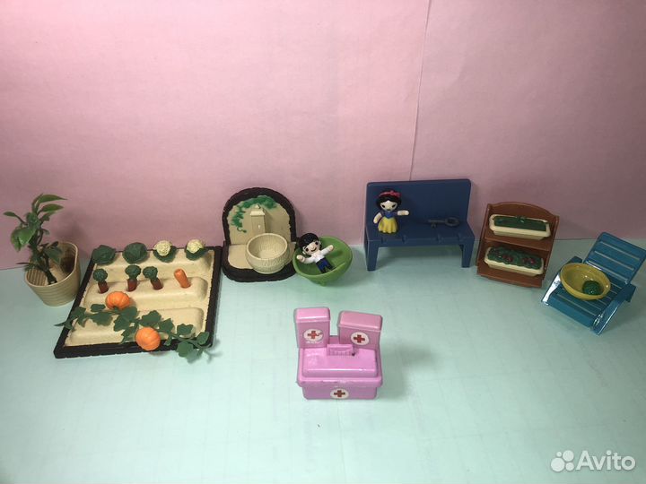 Мебель игрушечная