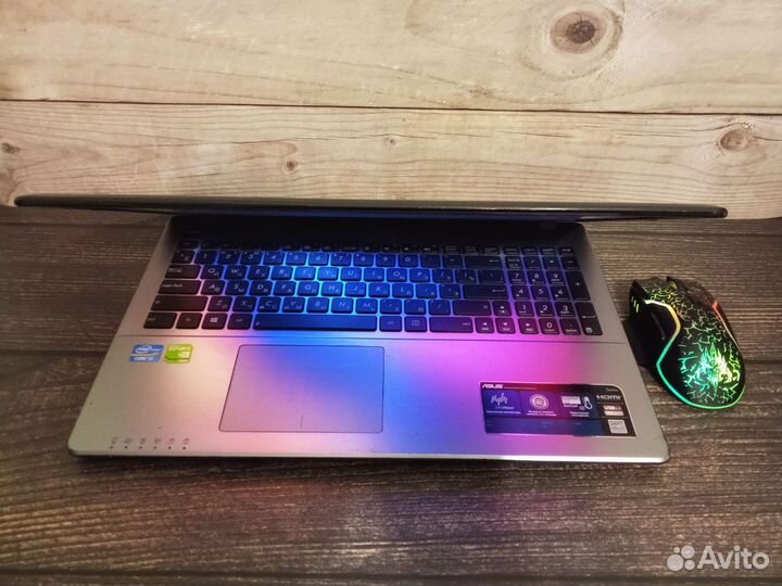 Игровой ноутбук 8Гб / 500Гб / 4 ядра i3 / Nvidia