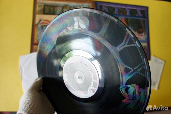 Styx - Paradise Theatre (HOL-1981-LP)