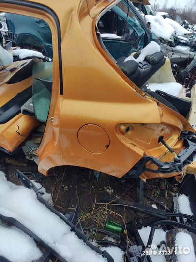 Крыло заднее Peugeot 207