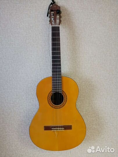 Гитара yamaha C40