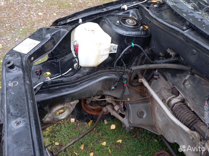 Правая четверть LADA granta