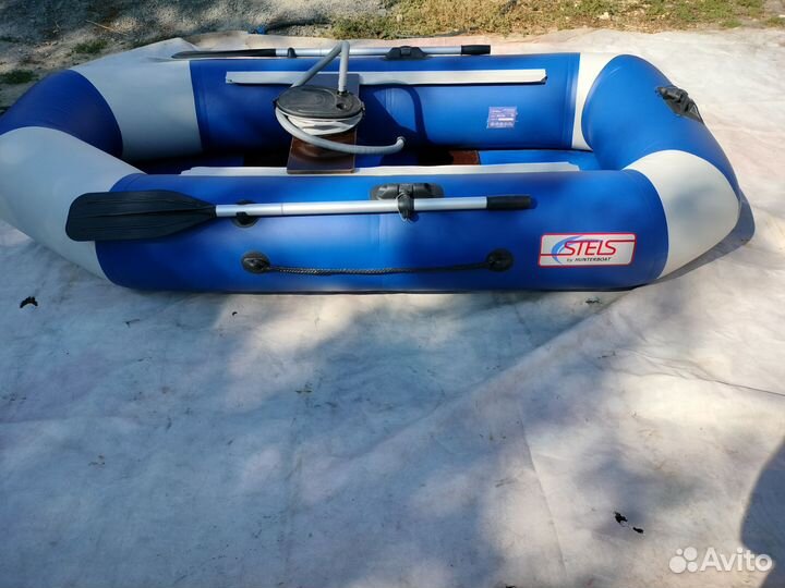 Лодка стелс