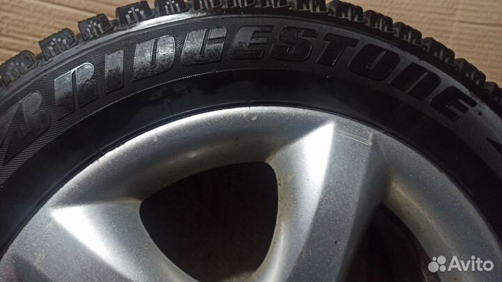 R15 Bridgestone Ice Cruiser 5000 185/65, PCD 6x115 DIA 15