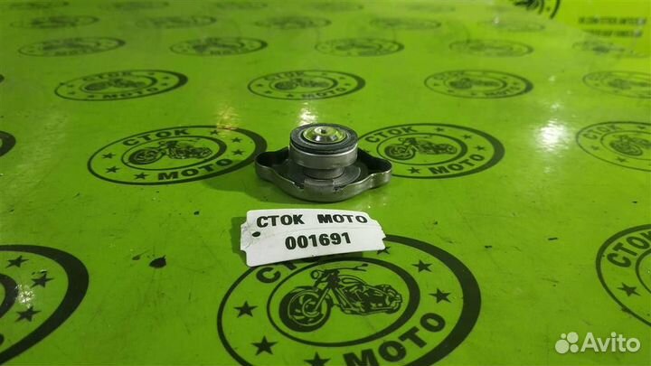 Крышка радиатора Honda NT700V Deauville