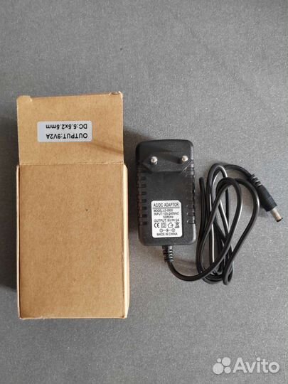 Блок питания 9В 2 А