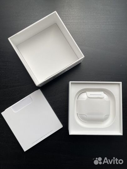 Наушники apple airpods 4