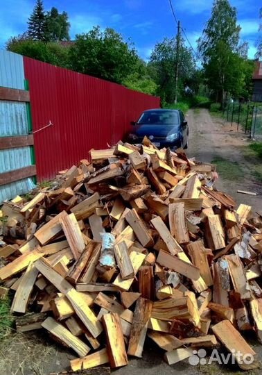 Дрова с доставкой в укладку любого объема