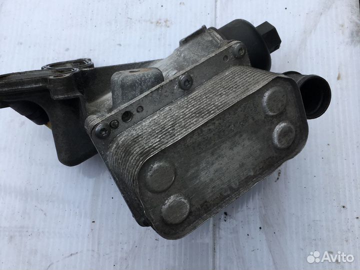 Корпус масляного фильтра M9R Renault 2.0DCI