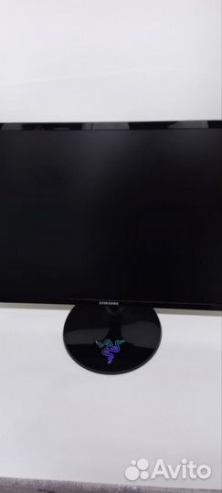 Монитор Samsung 24F354FHI