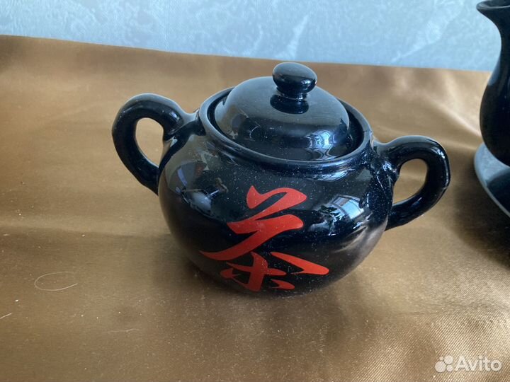 Чайный сервиз на 6 персон