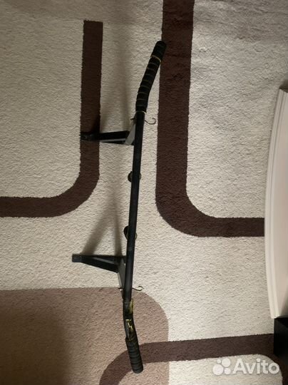 Турник настенный