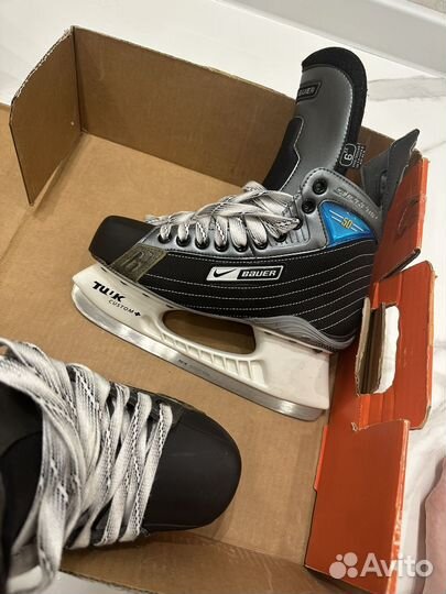 Новые Хоккейные коньки Bauer Supreme 50