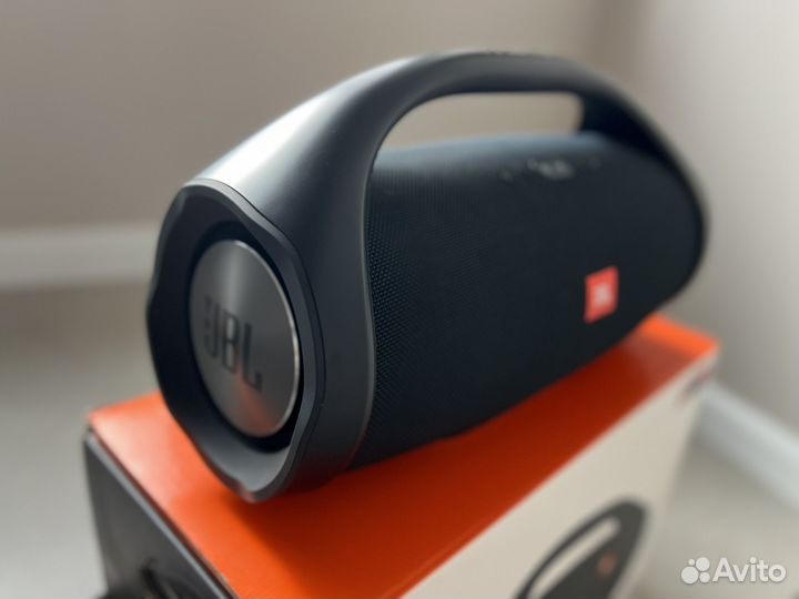 Портативная колонка JBL boombox черная