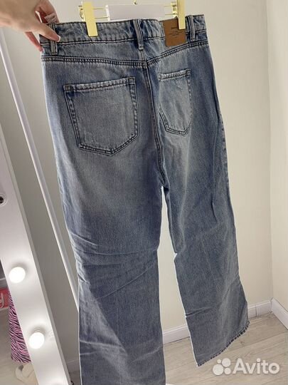 Джинсы