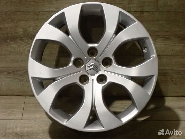 Комплект оригинальных R17 дисков Citroen C5