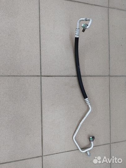 Трубка кондиционера Hyundai Santa Fe 4 97762S1800