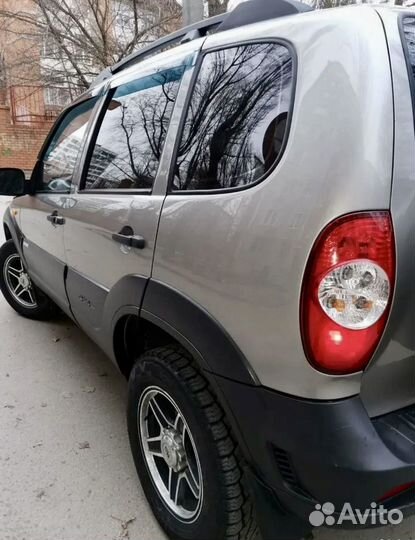 Chevrolet Niva 1.7 МТ, 2011, 129 800 км