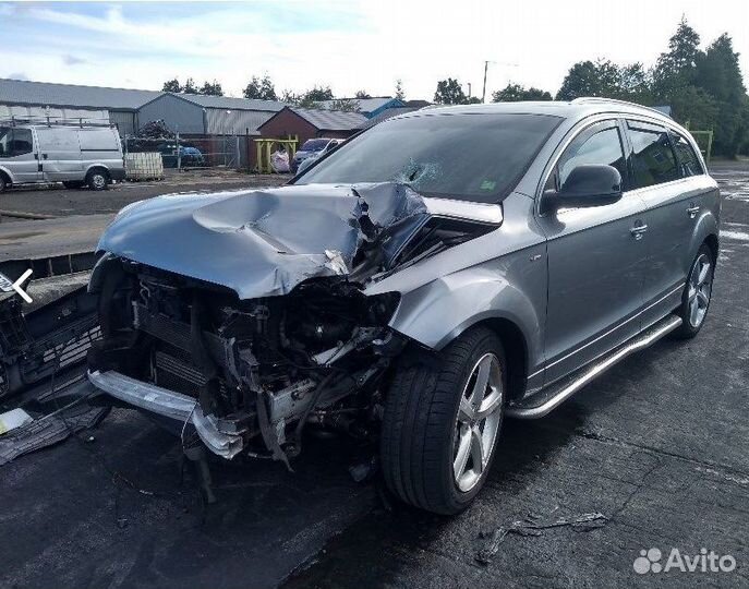 Разбор на запчасти Audi Q7