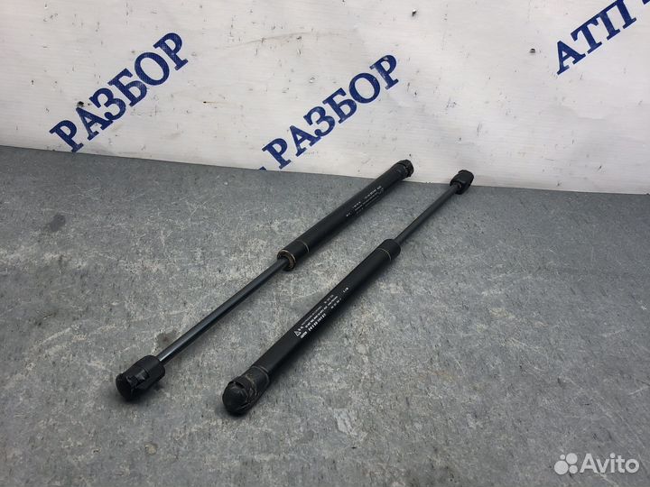 Упор багажника aveo т200