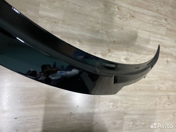 Спойлер для BMW F10 M4 стиль черный глянец