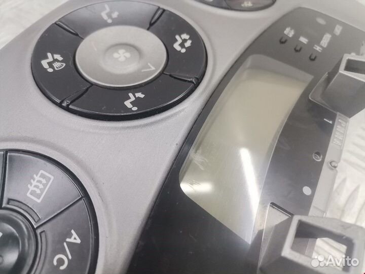 Блок управления печки / климат-контроля Toyota