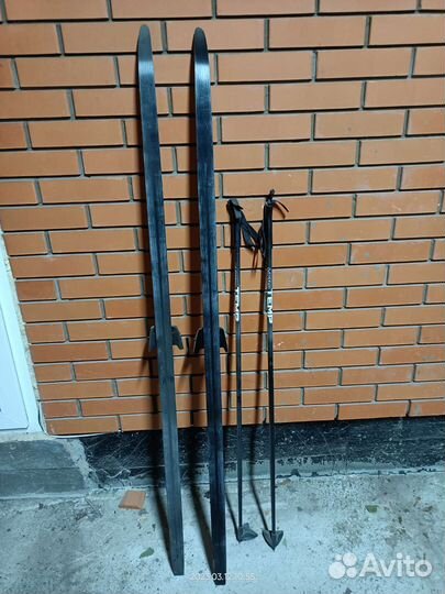 Беговые лыжи