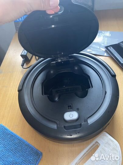 Робот пылесос redmond rv r350