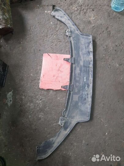 Губа переднего бампера Фольксваген джетта 6