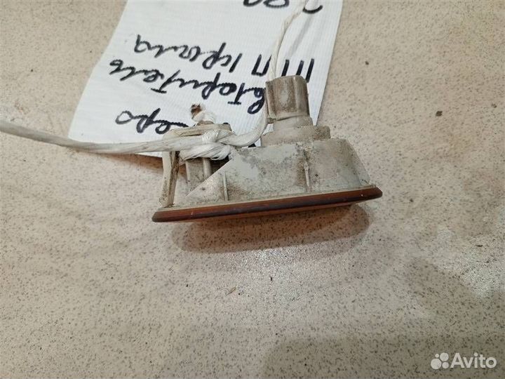 Повторитель в крыло Mitsubishi Pajero iO 1998-2007