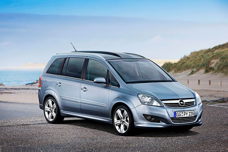 Opel Zafira: фото владельца