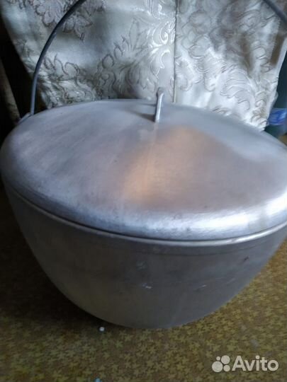 Казан чугунный