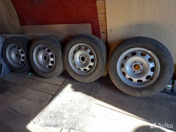 Viatti Bosco A/T 215/65 R16