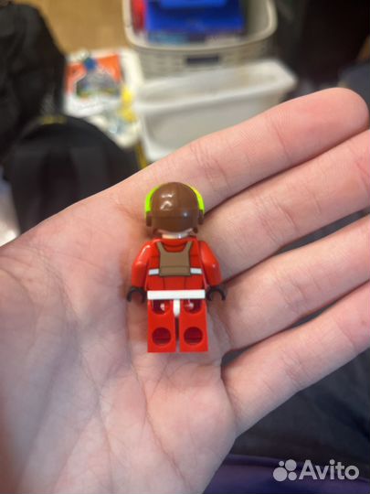 Минифигурка lego star wars B-wing pilot