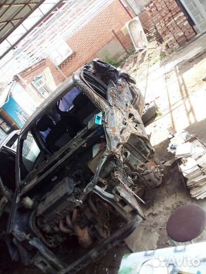 Suzuki Liana в разбор